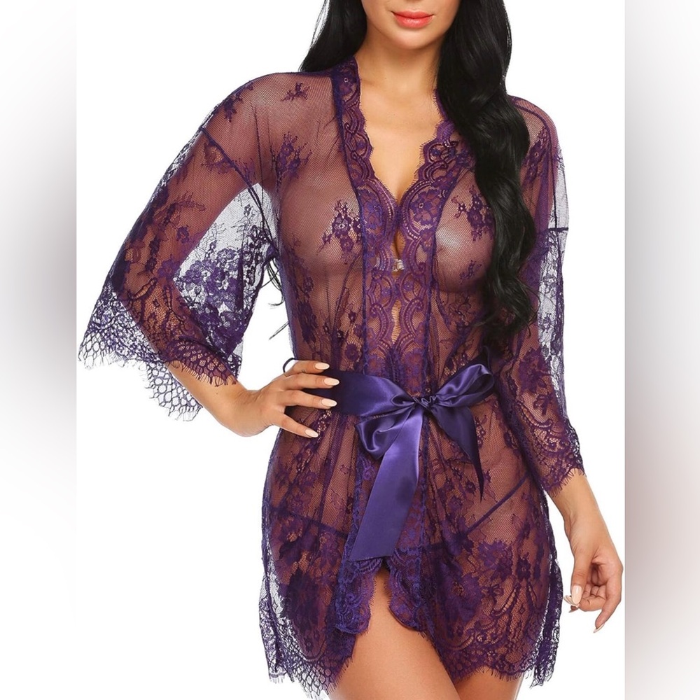 Avidlove Purple Floral Lace Robe w/ Satin Tie – Size XL